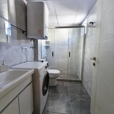 Ida Life Detached With Pool Casa vacanze