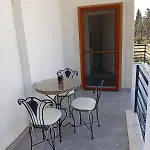 בית נופש Ida Life Detached With Pool