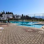 בית נופש Ida Life Detached With Pool *