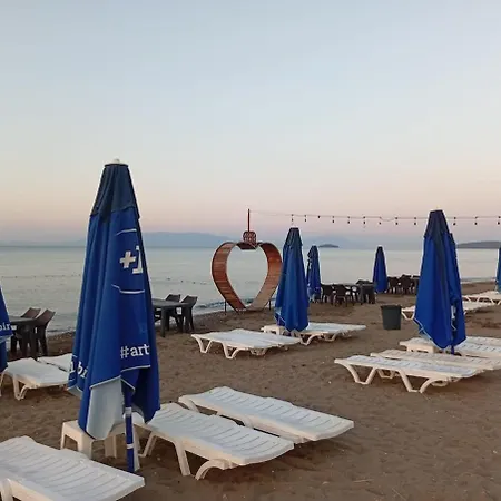 펜션 Ida Life Detached With Pool