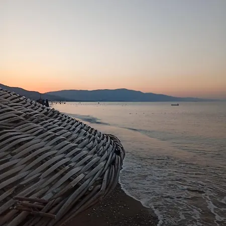 펜션 Ida Life Detached With Pool *